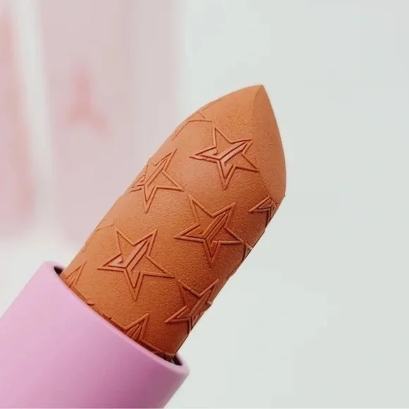 Jeffree Star Wyoming Ice Tea Velvet Trap Matte Lipstick - Picture 2 of 10